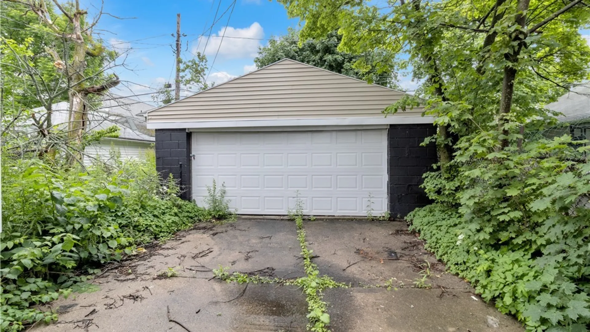 Property at 70 Brunswick Boulevard, Buffalo, NY 14208 6