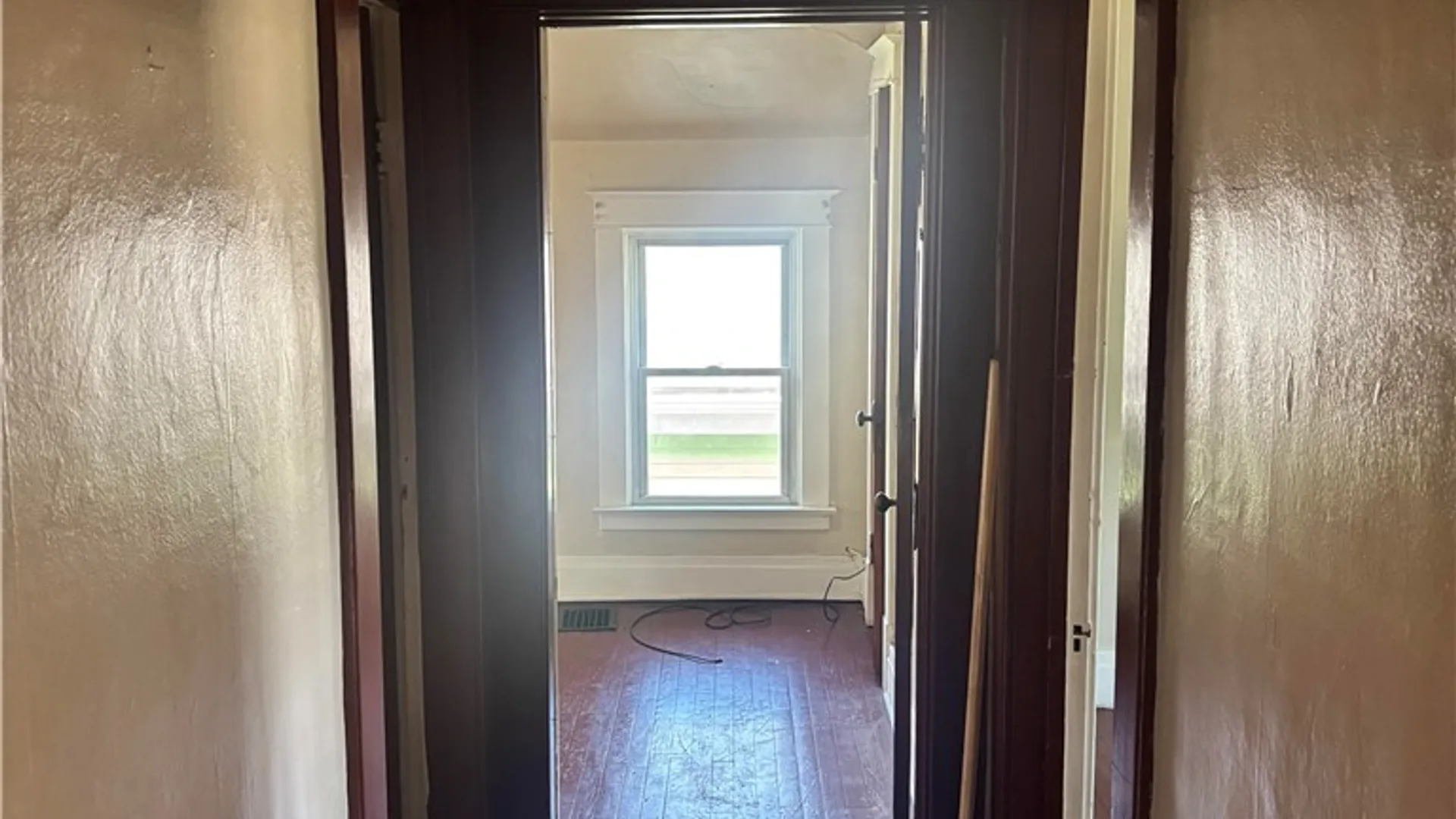Property at 414 Shirley Avenue, Buffalo, NY 14215 12