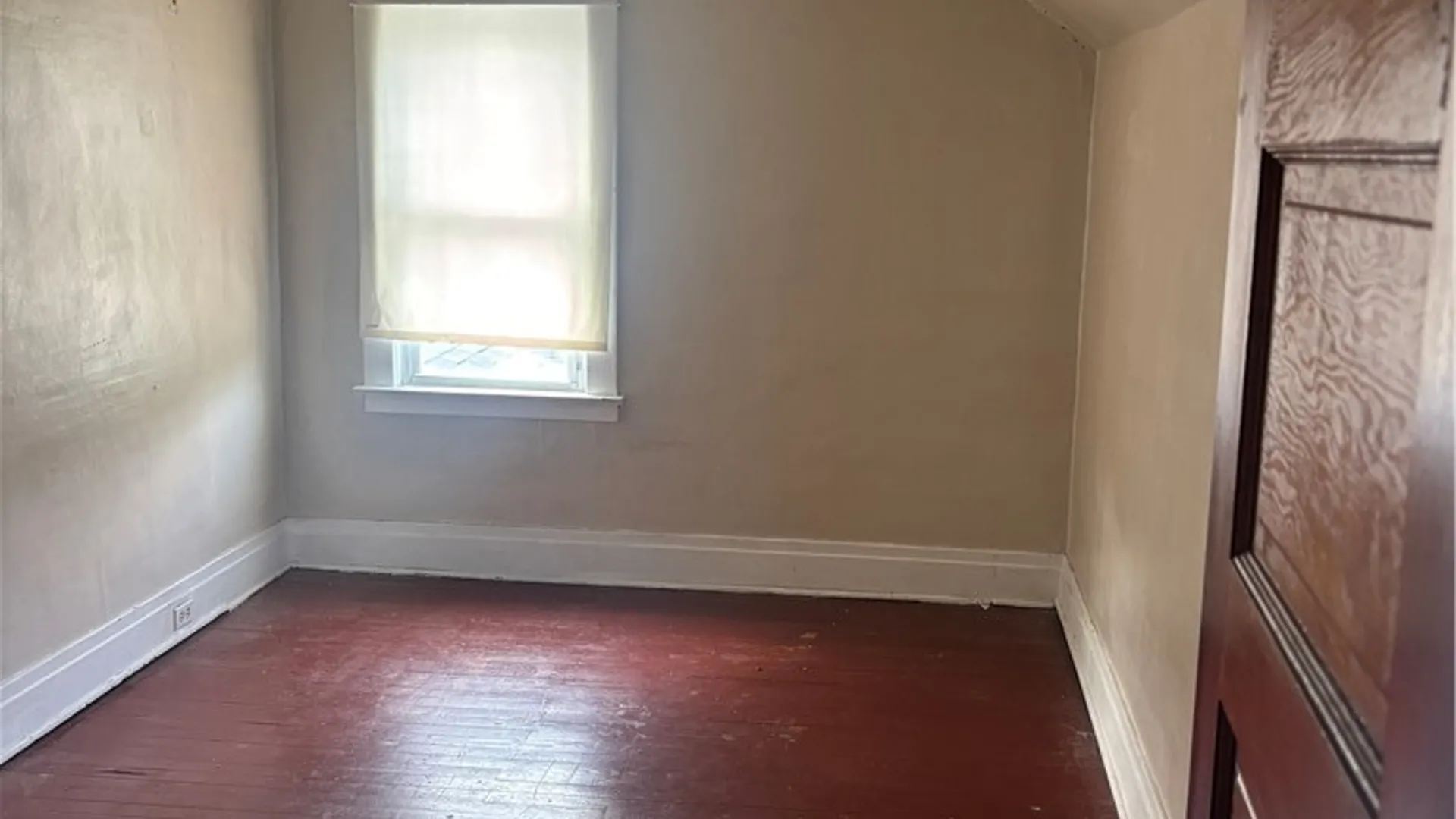 Property at 414 Shirley Avenue, Buffalo, NY 14215 19
