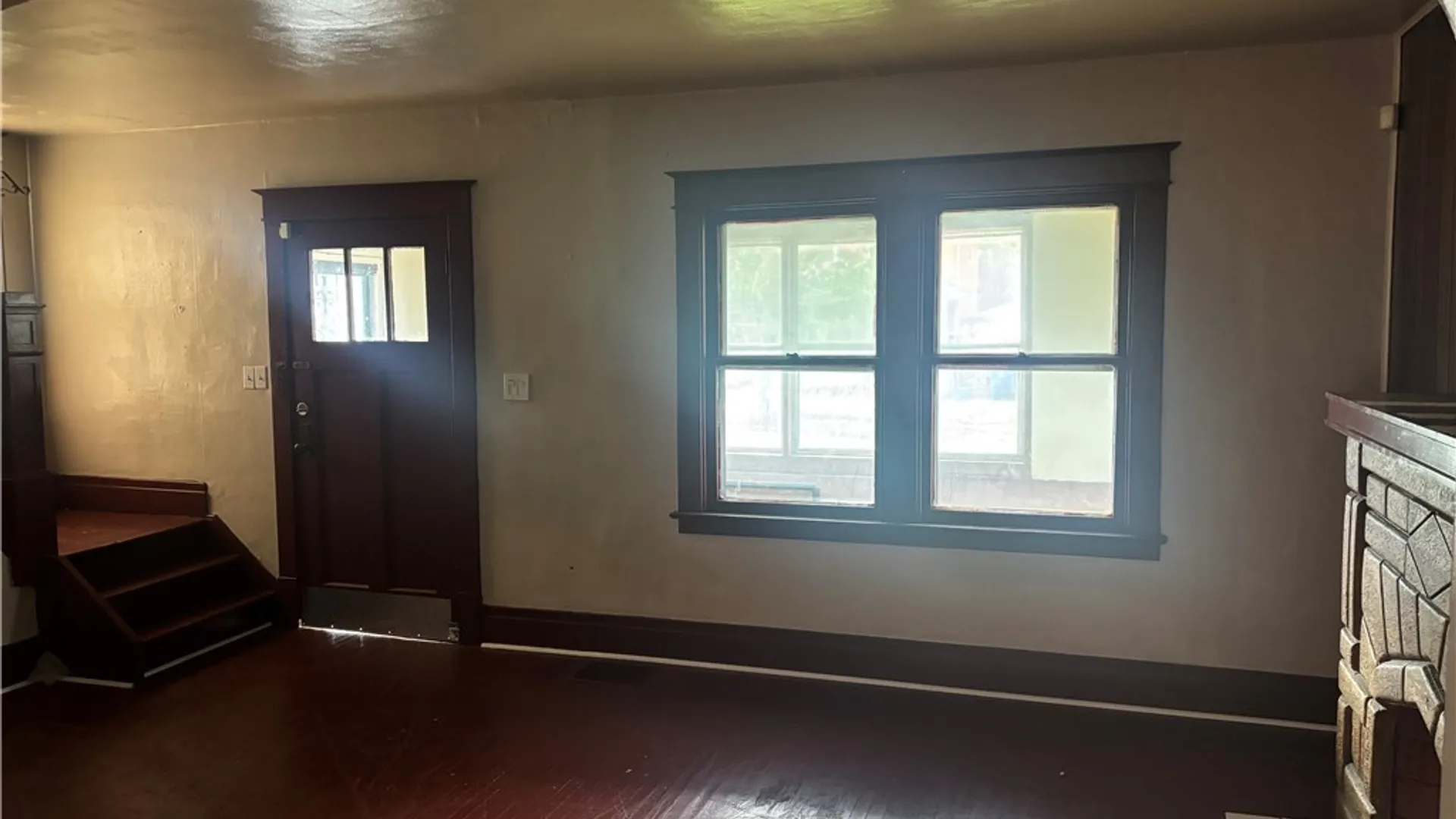 Property at 414 Shirley Avenue, Buffalo, NY 14215 4