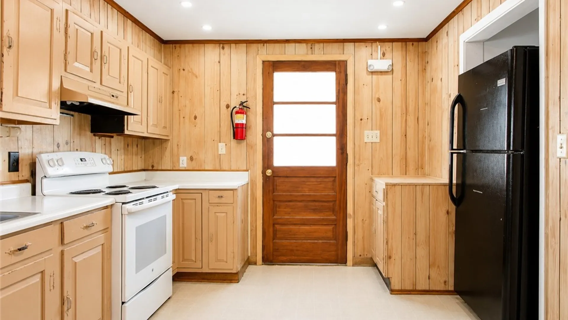 Property at 21 Worthington Avenue, Geneva City, NY 14456 17