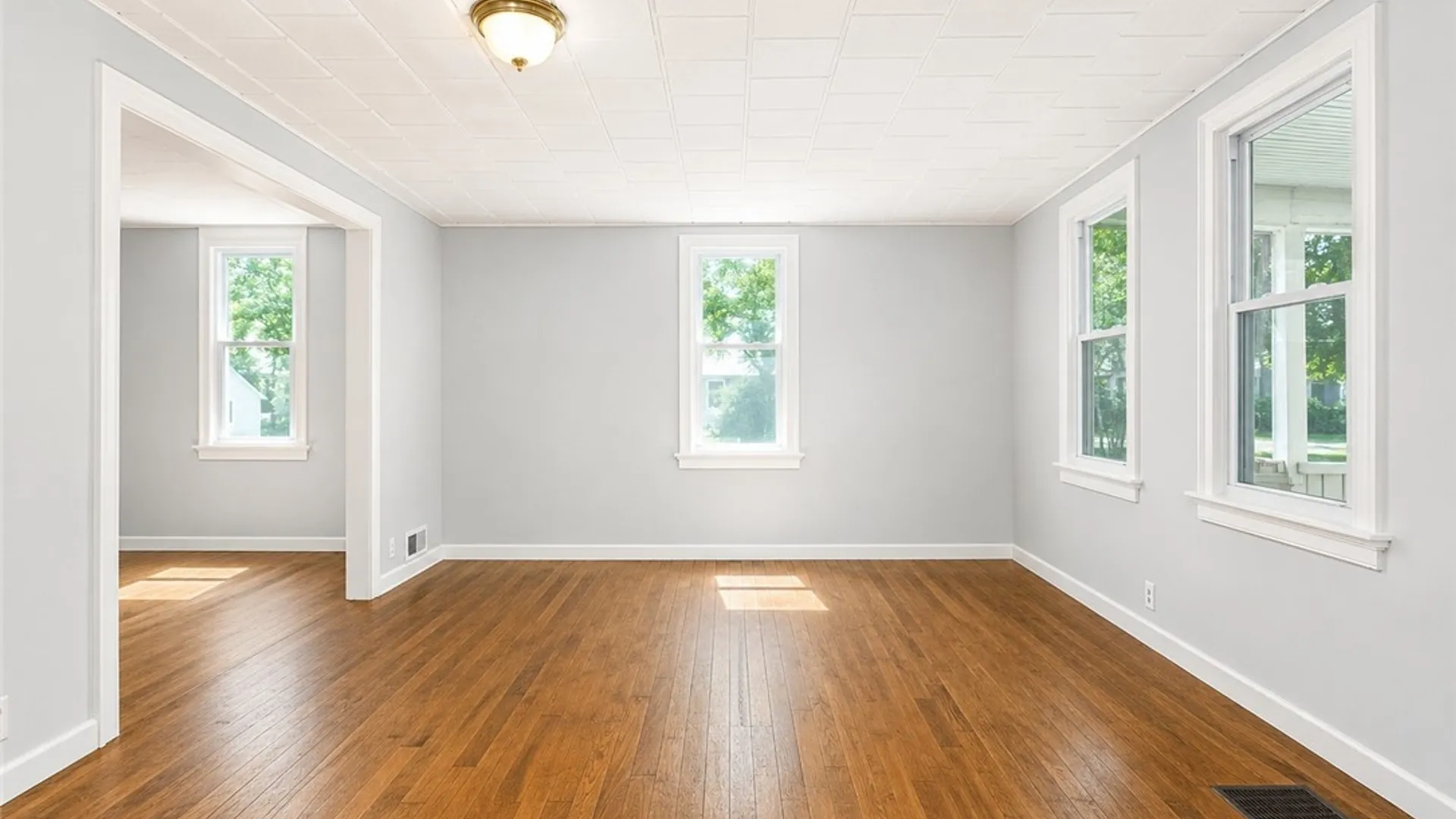 Property at 21 Worthington Avenue, Geneva City, NY 14456 4