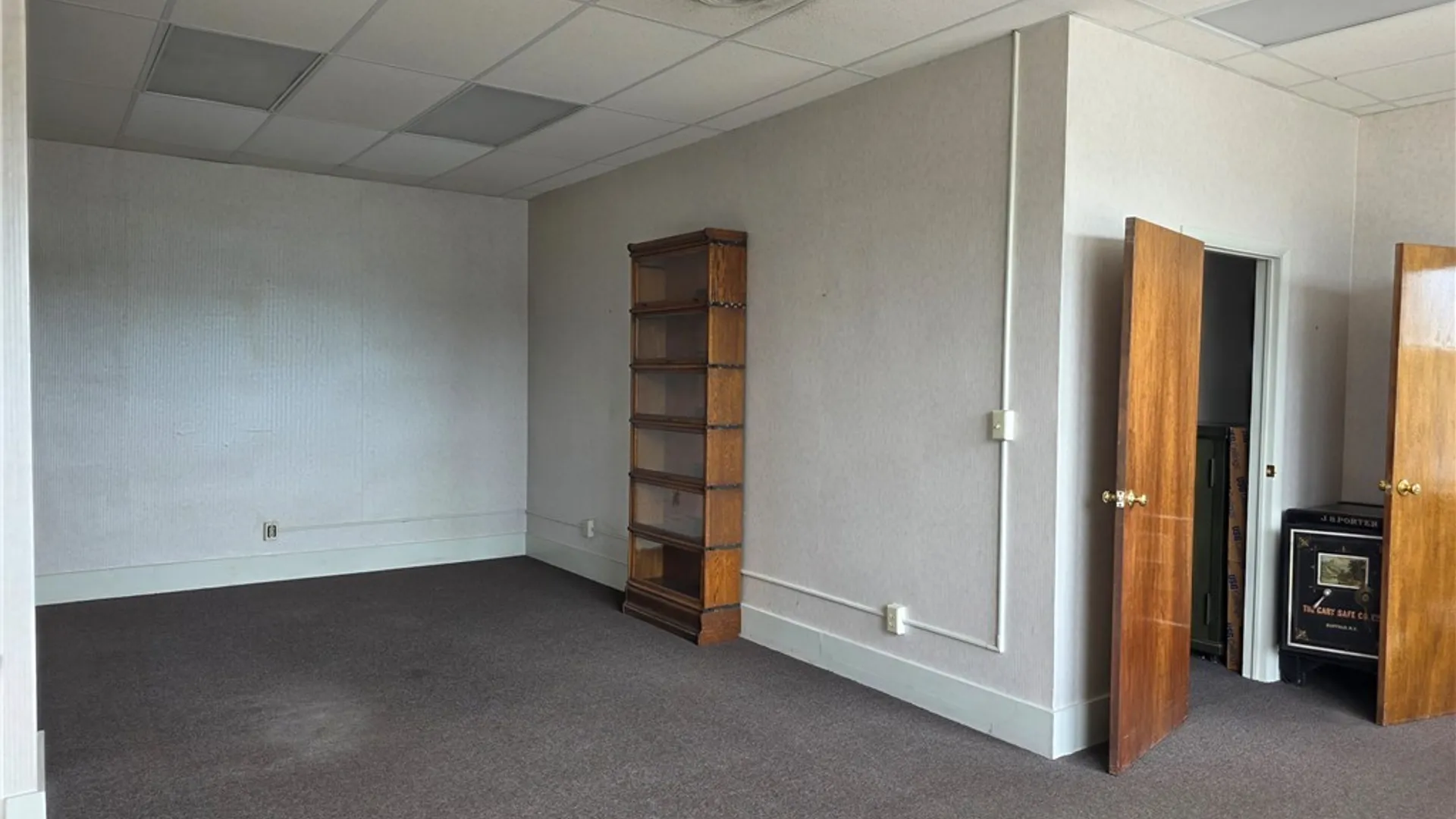 Property at 534 Main St, Suite #6, Ridgeway, NY 14103 2