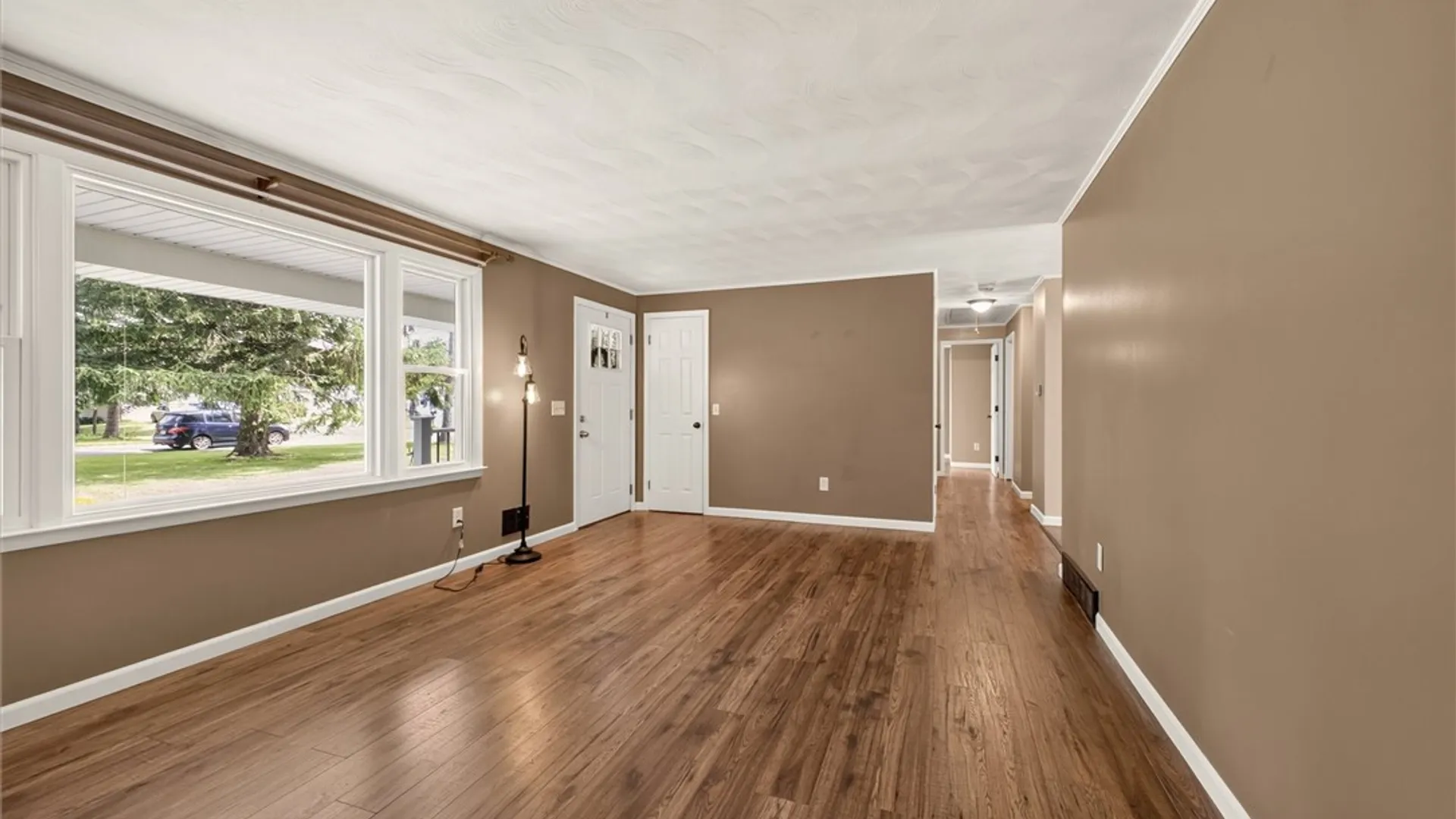Property at 14 Terry Lane, Ogden, NY 14624 10