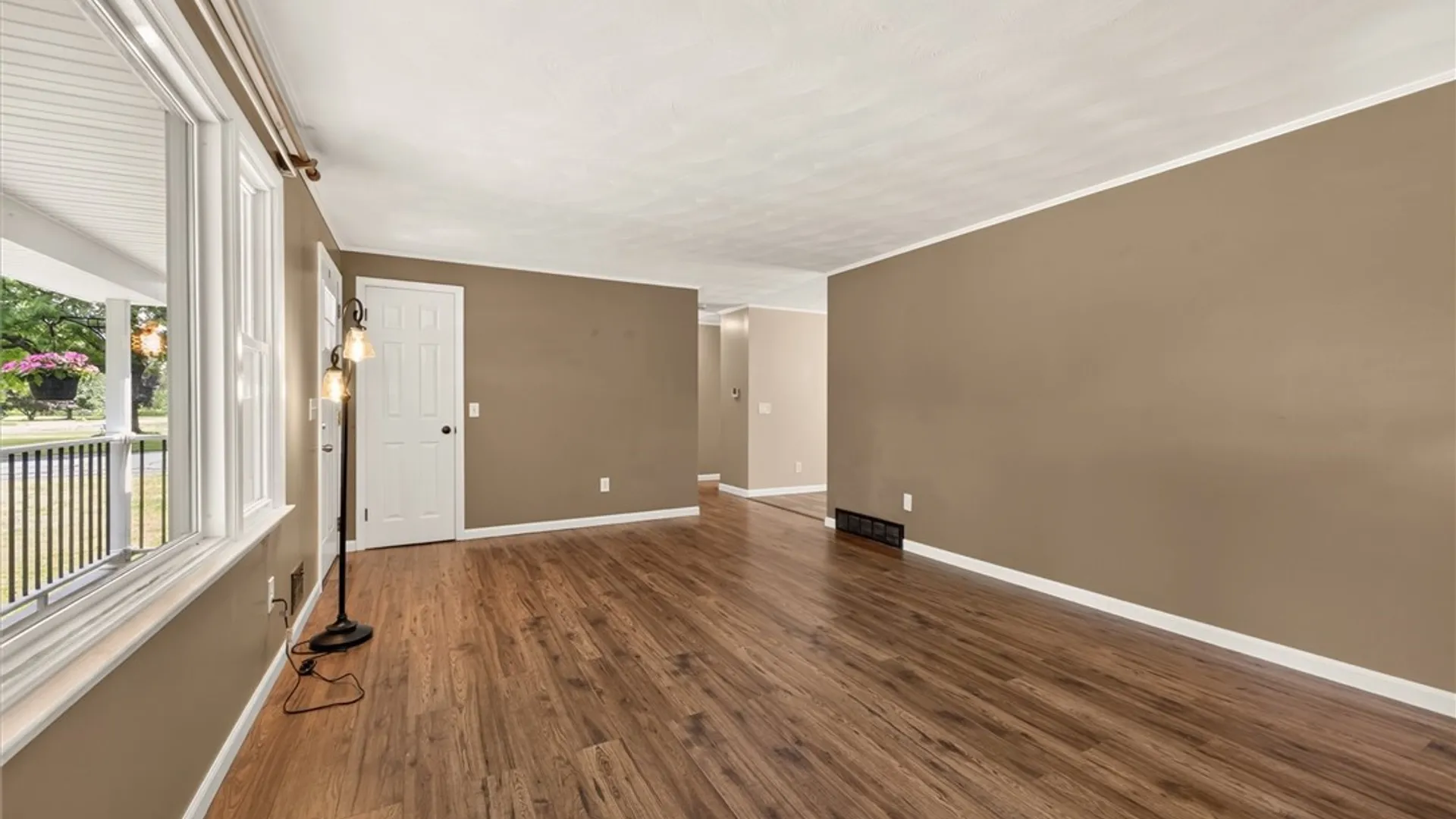 Property at 14 Terry Lane, Ogden, NY 14624 11