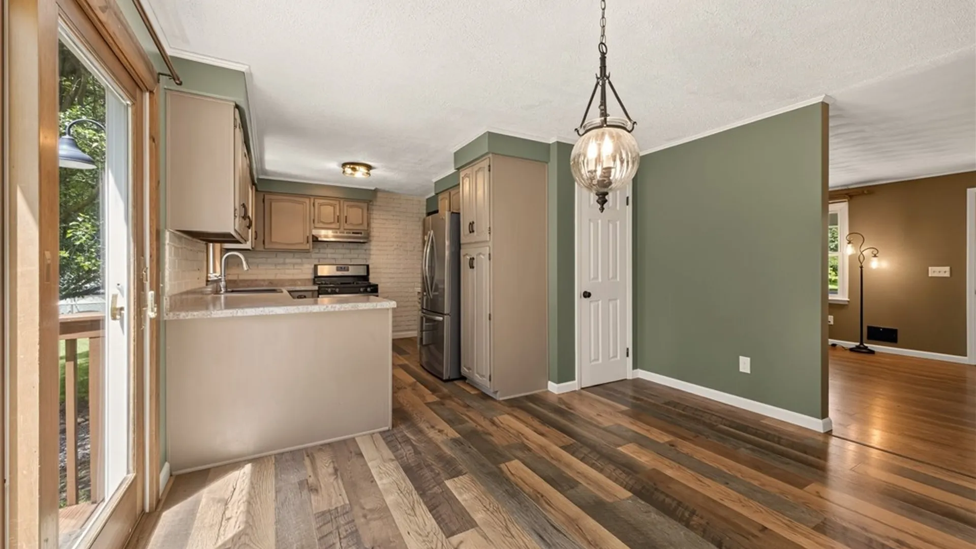 Property at 14 Terry Lane, Ogden, NY 14624 22