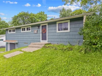 Property at 126 Cashin Drive, Manlius, NY 13066