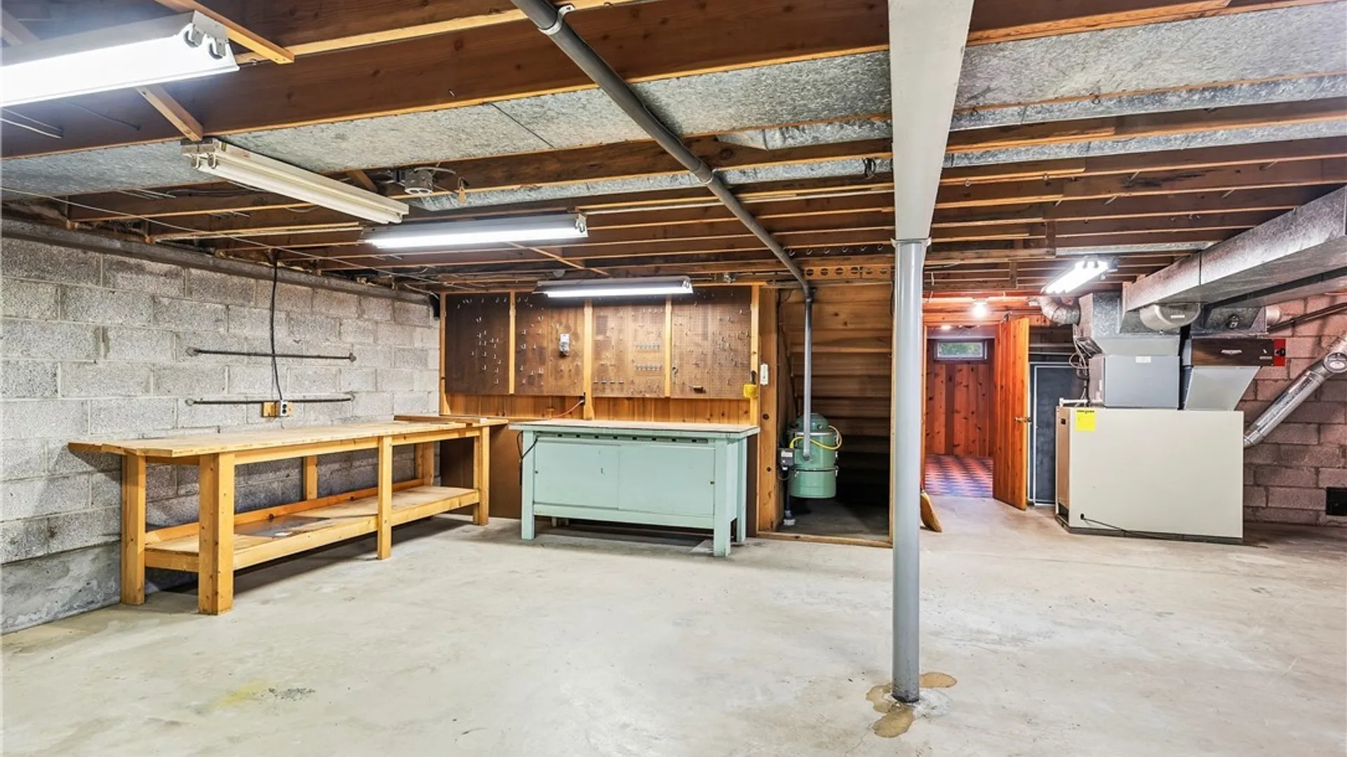 Property at 3326 Kane Avenue, Skaneateles, NY 13152 34