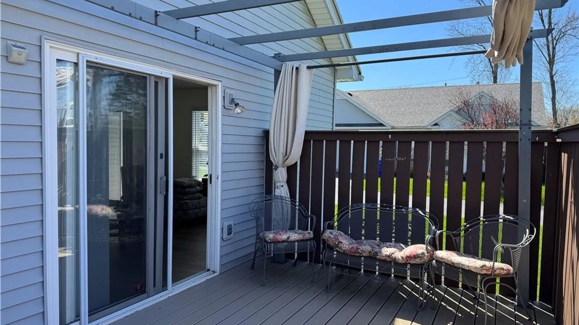 Property at 202 Twin Pines Court, Greece, NY 14616 20