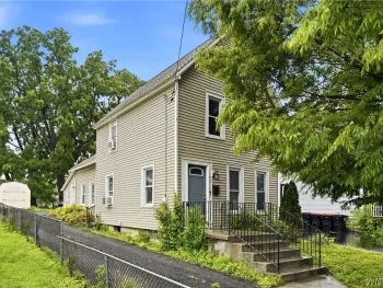 5317 Broadway Street, Lancaster, NY 14086