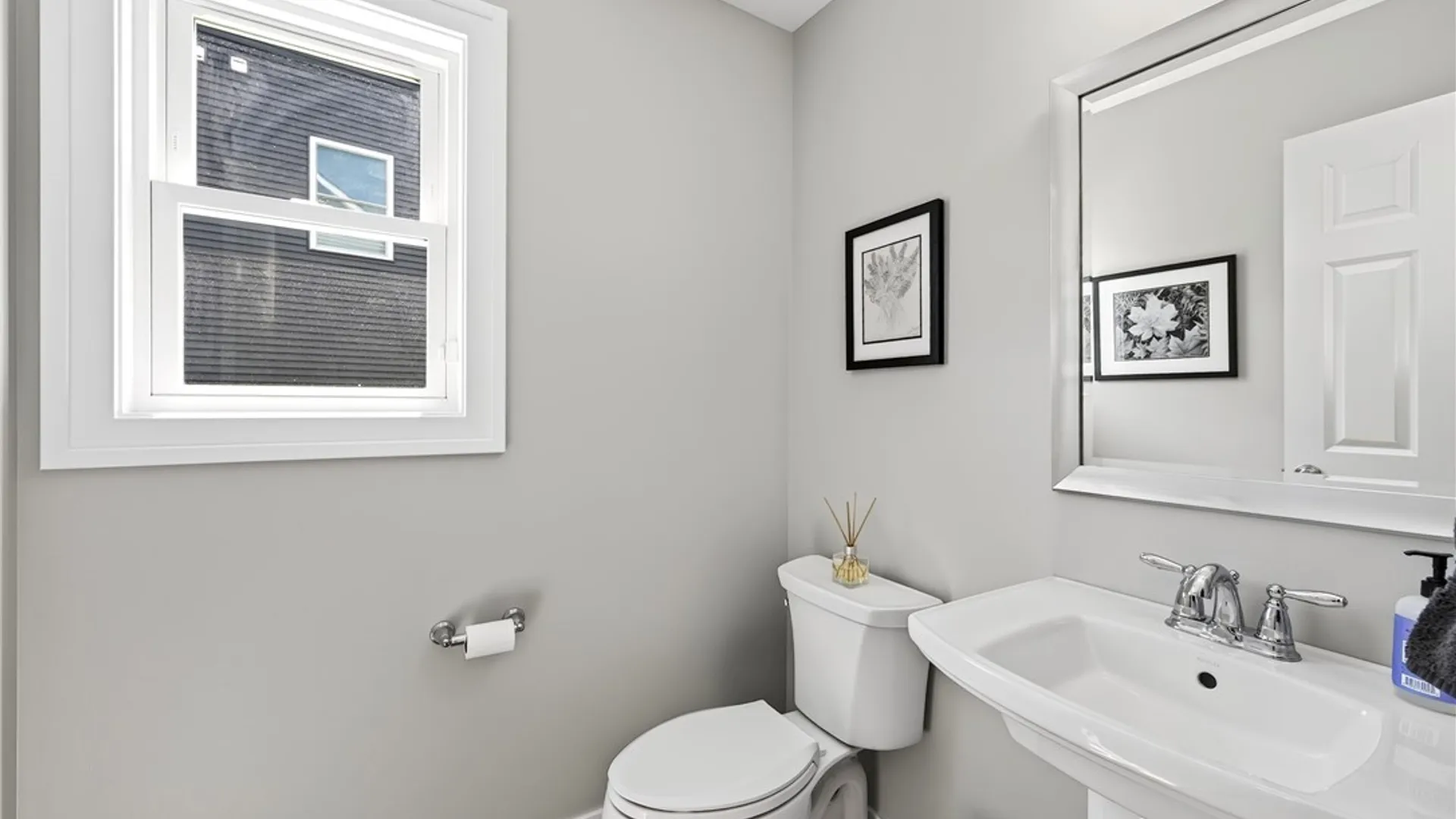 Property at 54 Hidden Meadow Xing, Lancaster, NY 14086 24