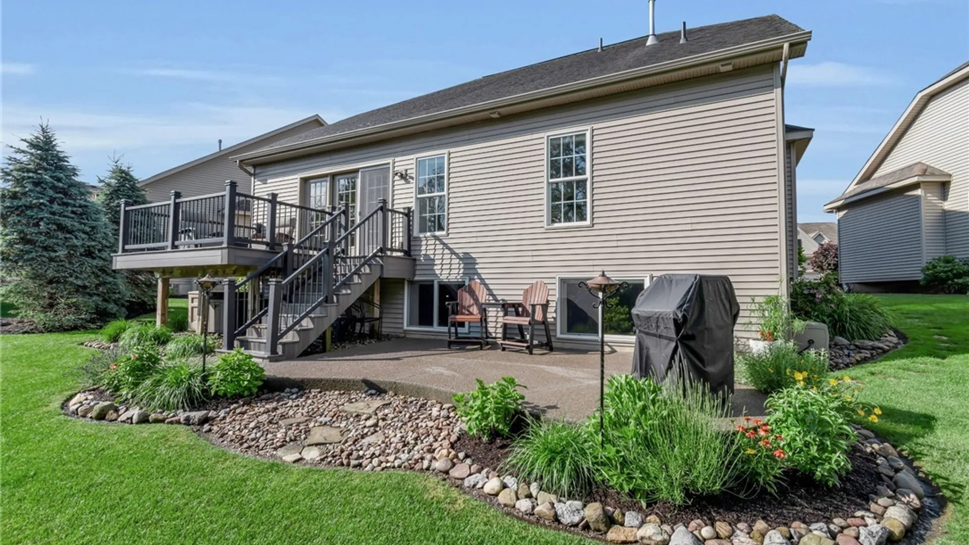 Property at 30 Logan Lane, Lancaster, NY 14086 42