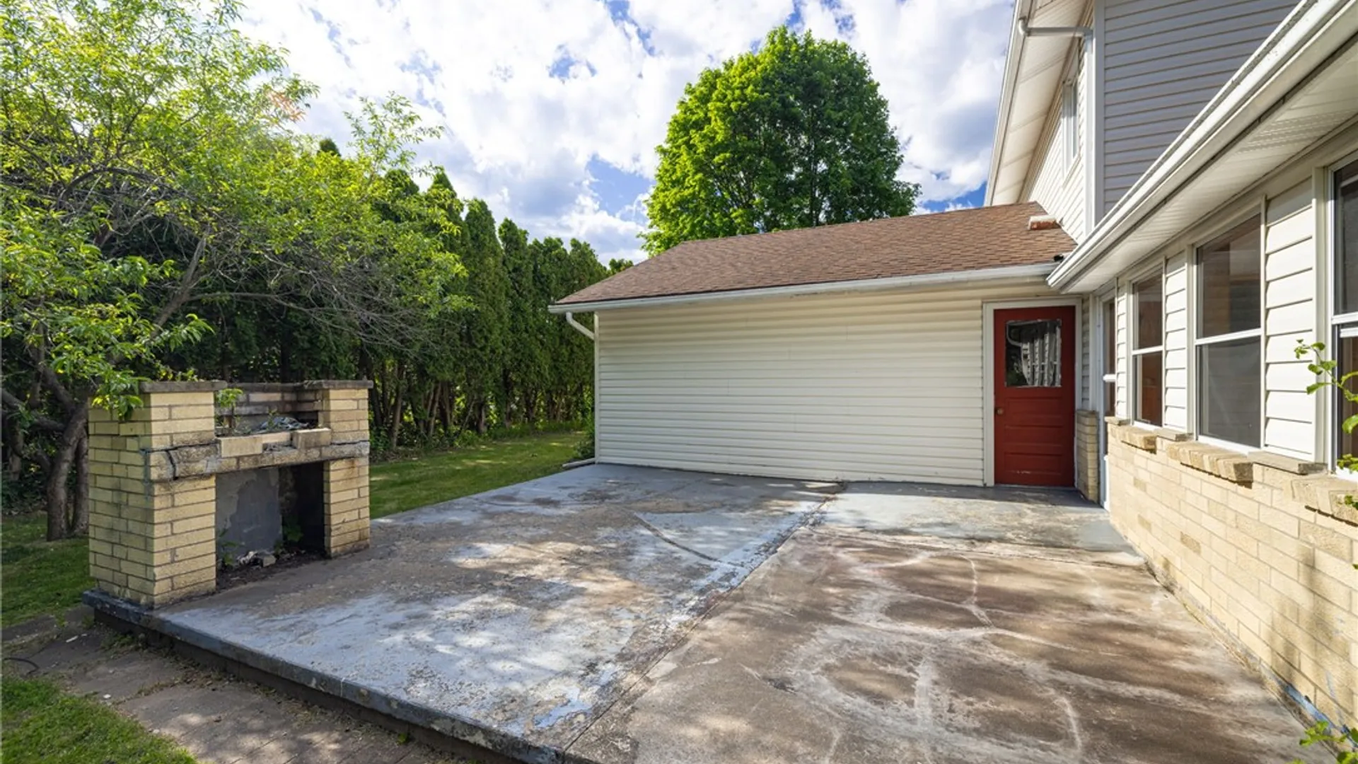 Property at 15 Ascot Drive, Chili, NY 14624 37