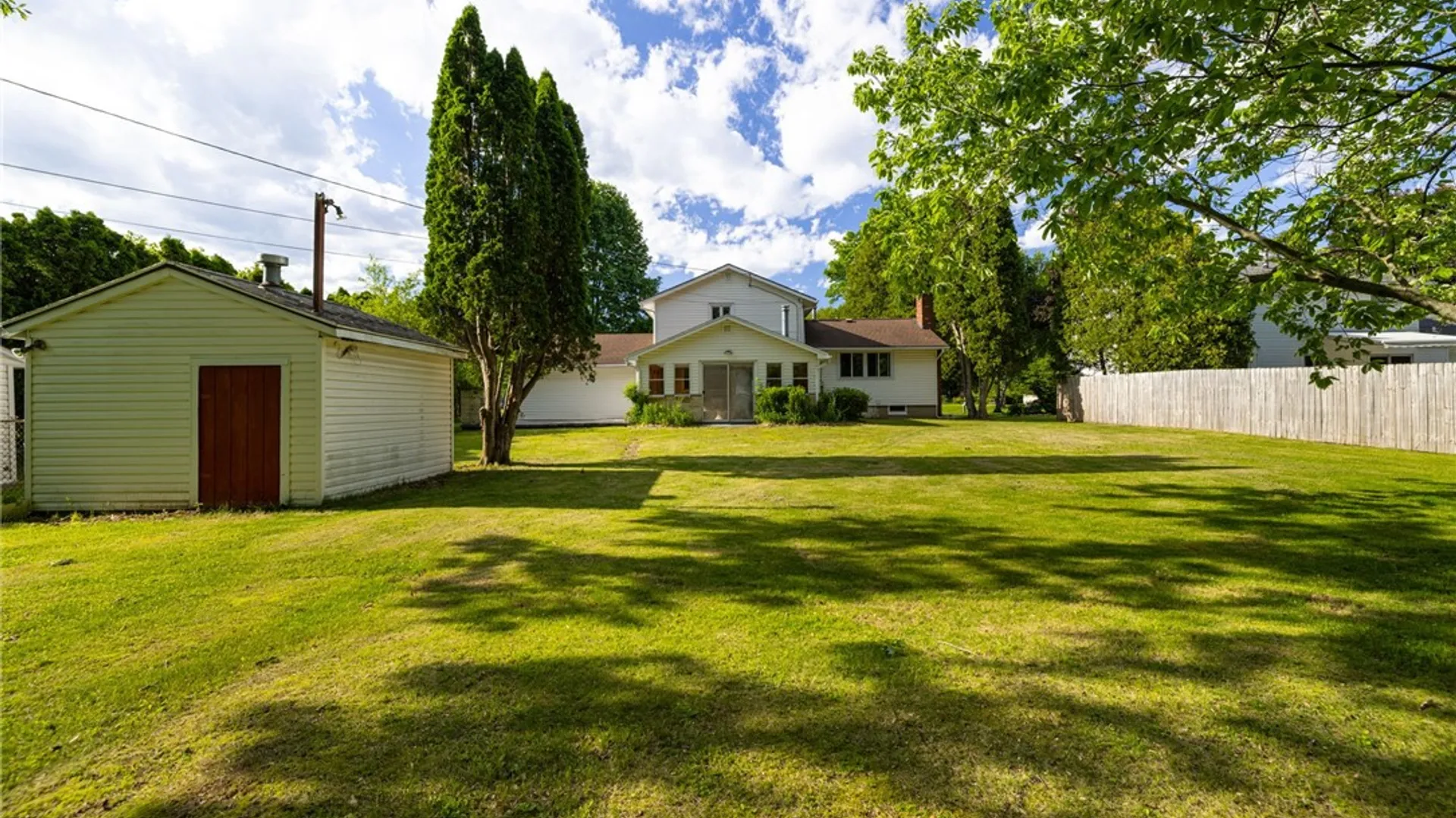 Property at 15 Ascot Drive, Chili, NY 14624 40