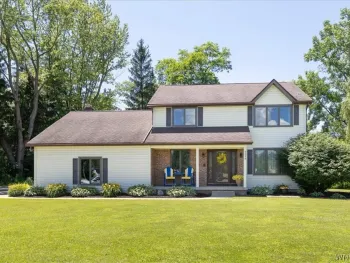 Property at 4990 Murphy Road, Orchard Park, NY 14127