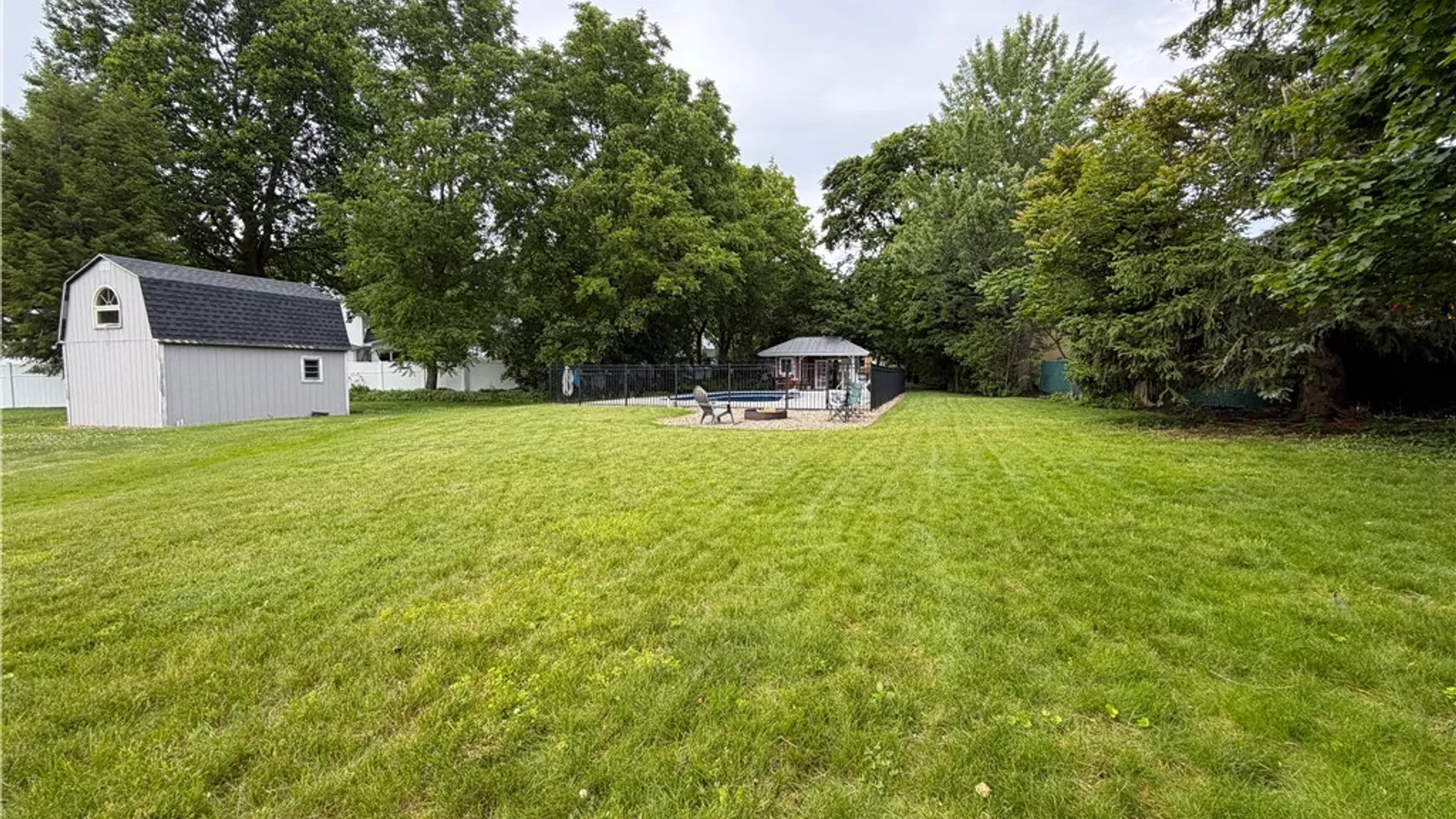 Property at 26 Pleasant Avenue, Hamburg, NY 14075 43