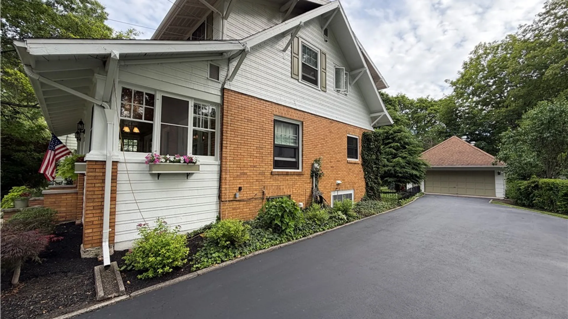 Property at 26 Pleasant Avenue, Hamburg, NY 14075 48