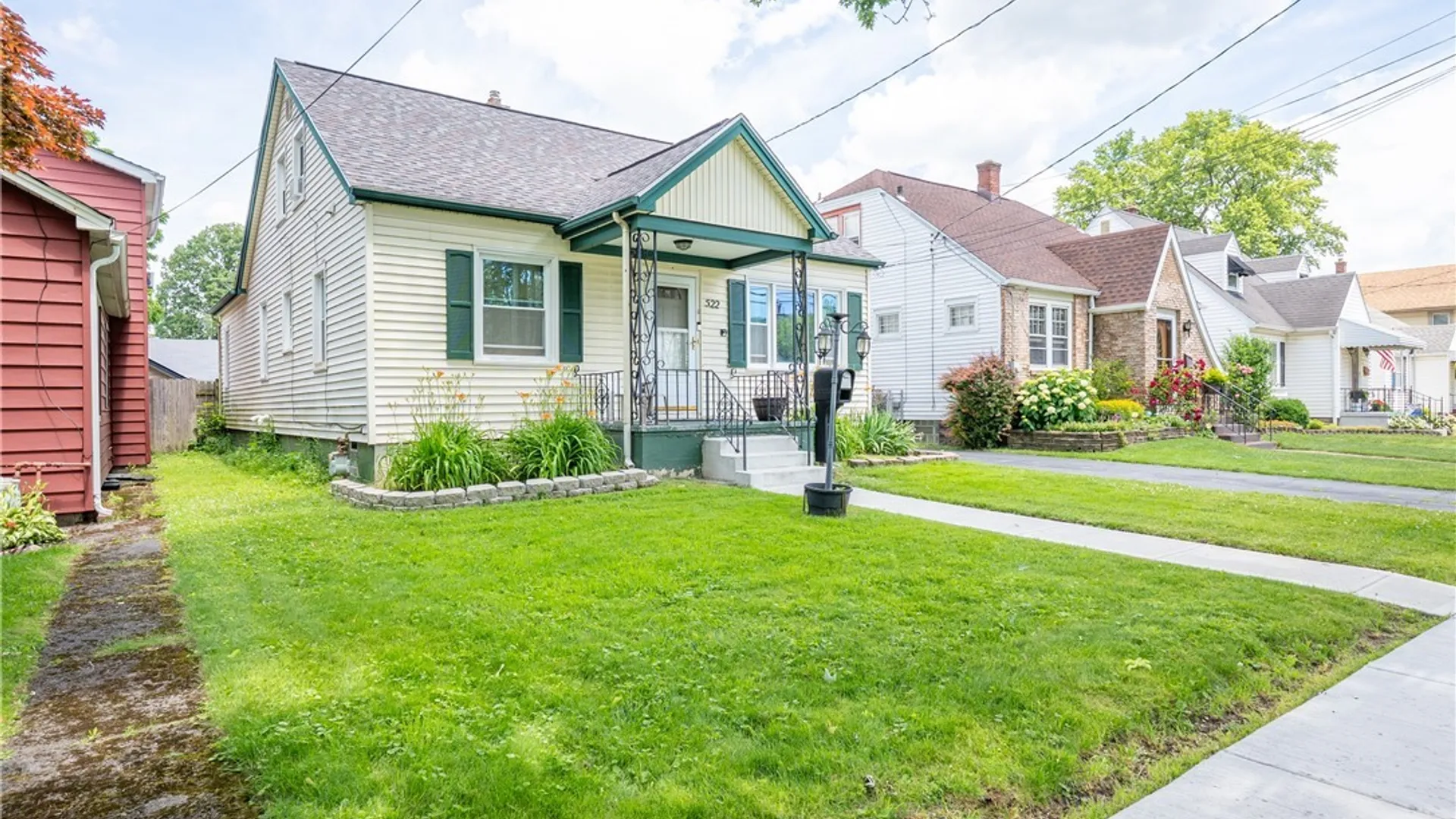 Property at 522 E Thompson Street, North Tonawanda, NY 14120 2