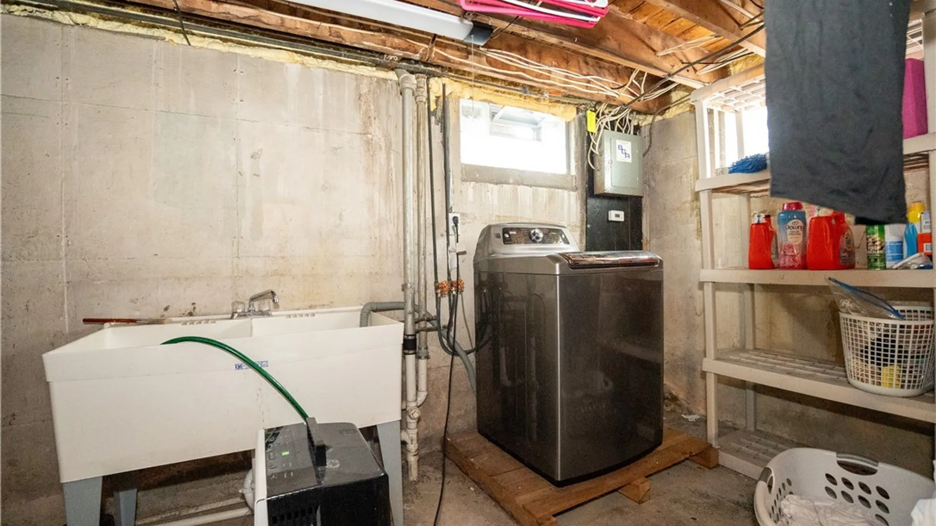 Property at 522 E Thompson Street, North Tonawanda, NY 14120 25