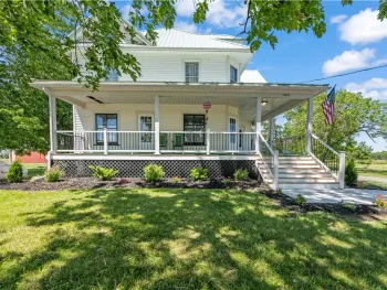 15607 Lakeshore Road, Kendall, NY 14477