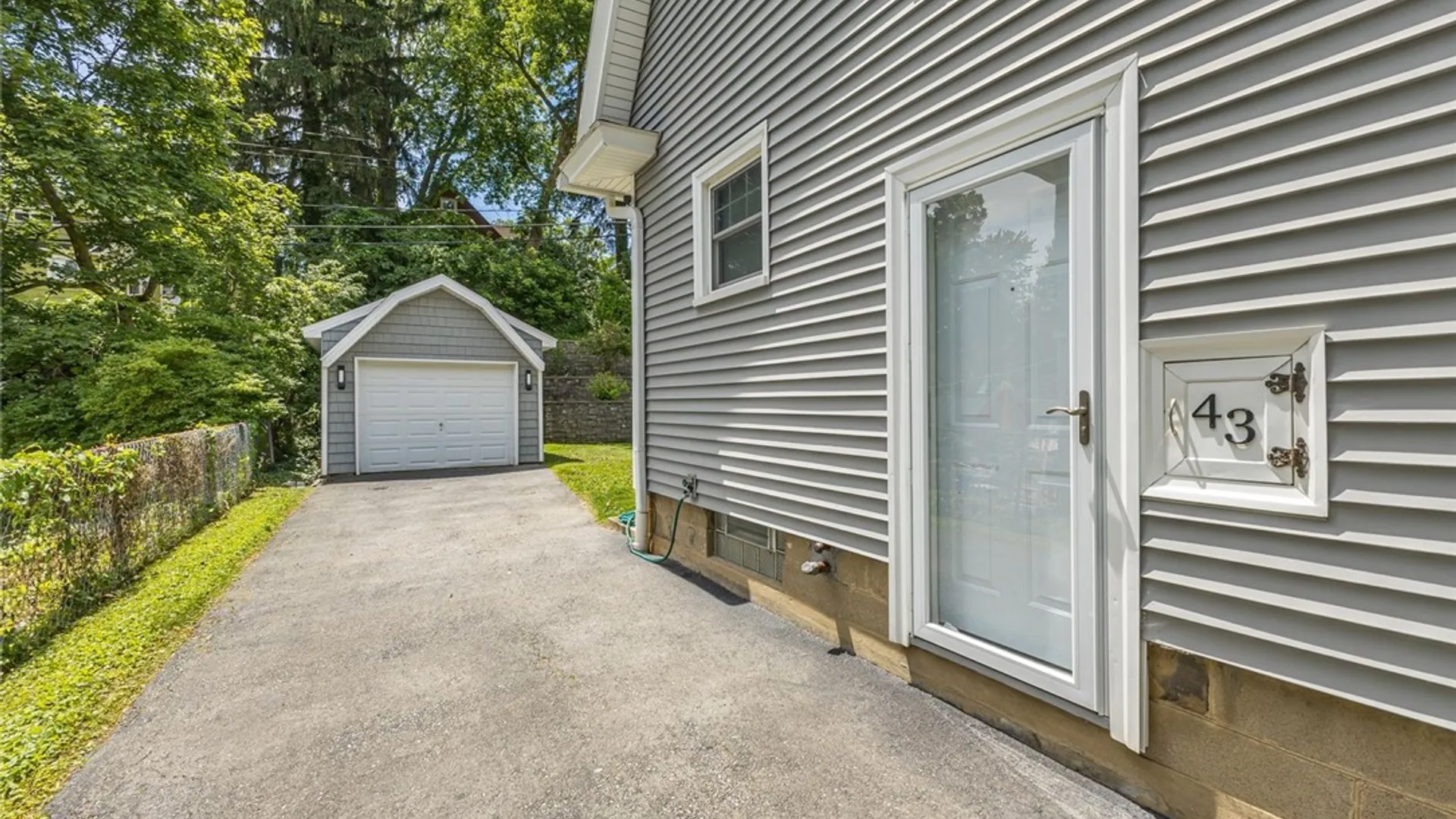 Property at 43 Harding Road, Rochester, NY 14612 34