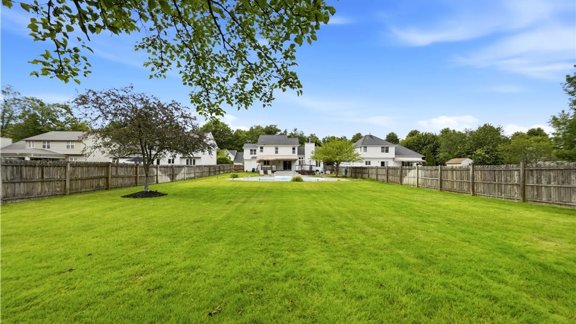 Property at 31 Stubwoode Drive, Amherst, NY 14051 47
