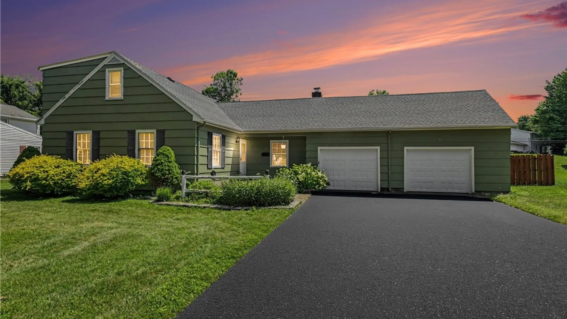 Property at 67 Dunrovin Lane, Brighton, NY 14618 34