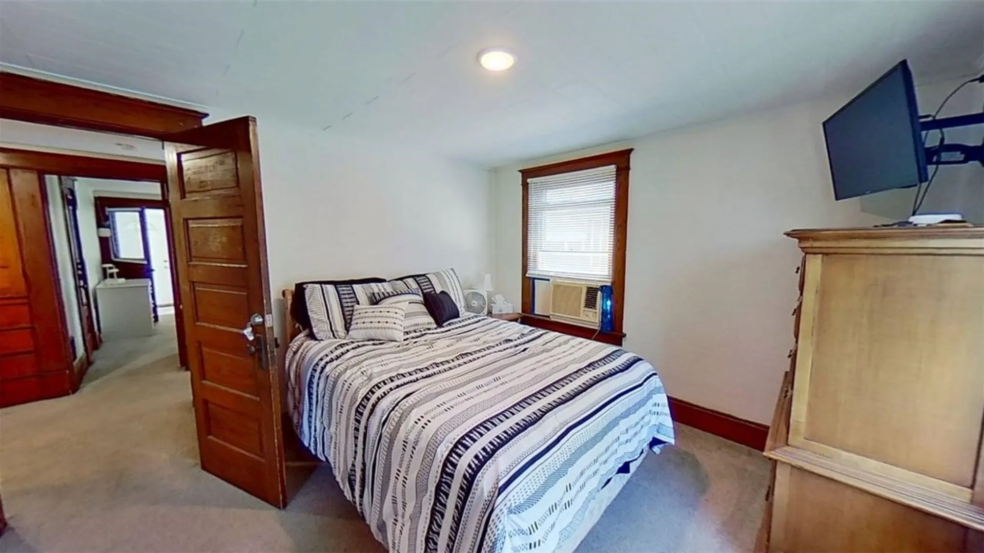 Property at 29 Argyle Street, Geneva City, NY 14456 25