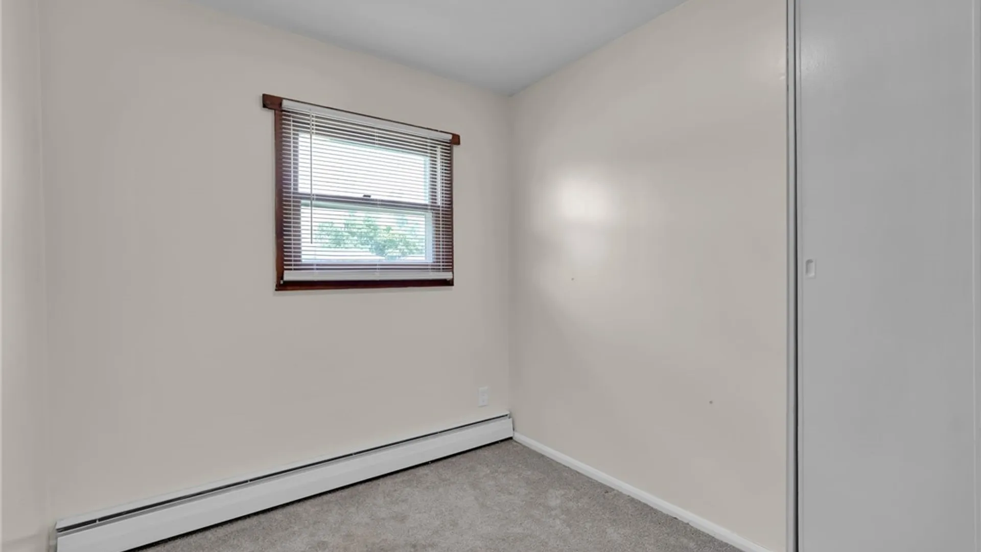 Property at 201 Dupont Avenue, Tonawanda, NY 14150 21