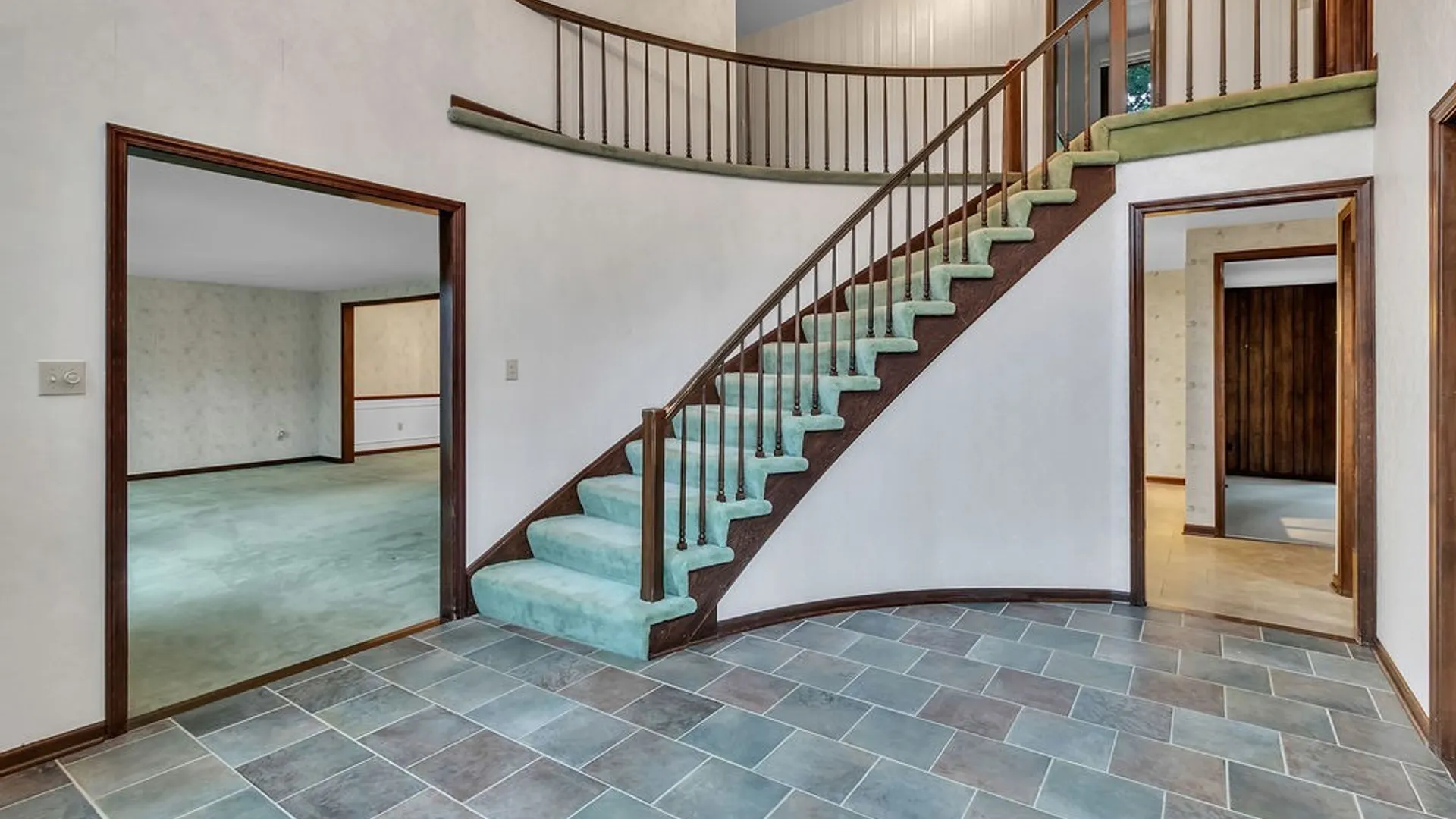 Property at 47 Woodstock Road, Grand Island, NY 14072 10