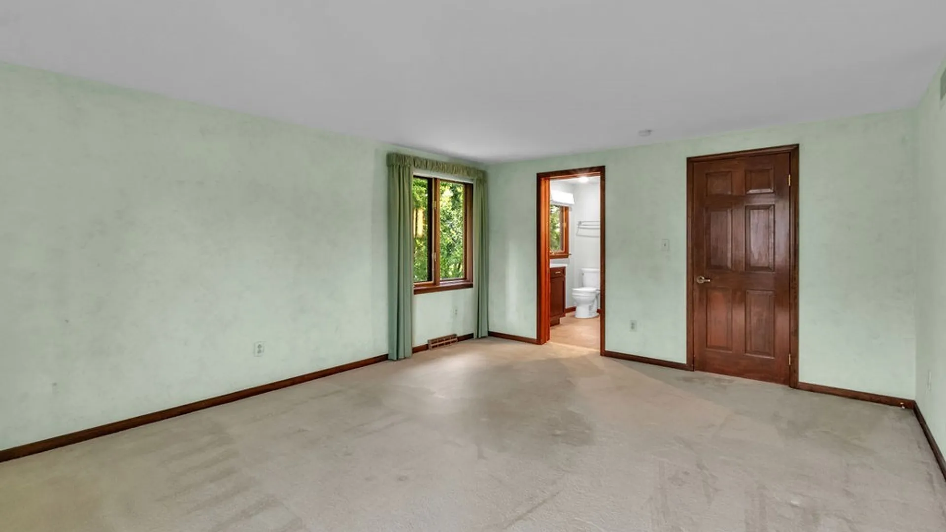 Property at 47 Woodstock Road, Grand Island, NY 14072 41