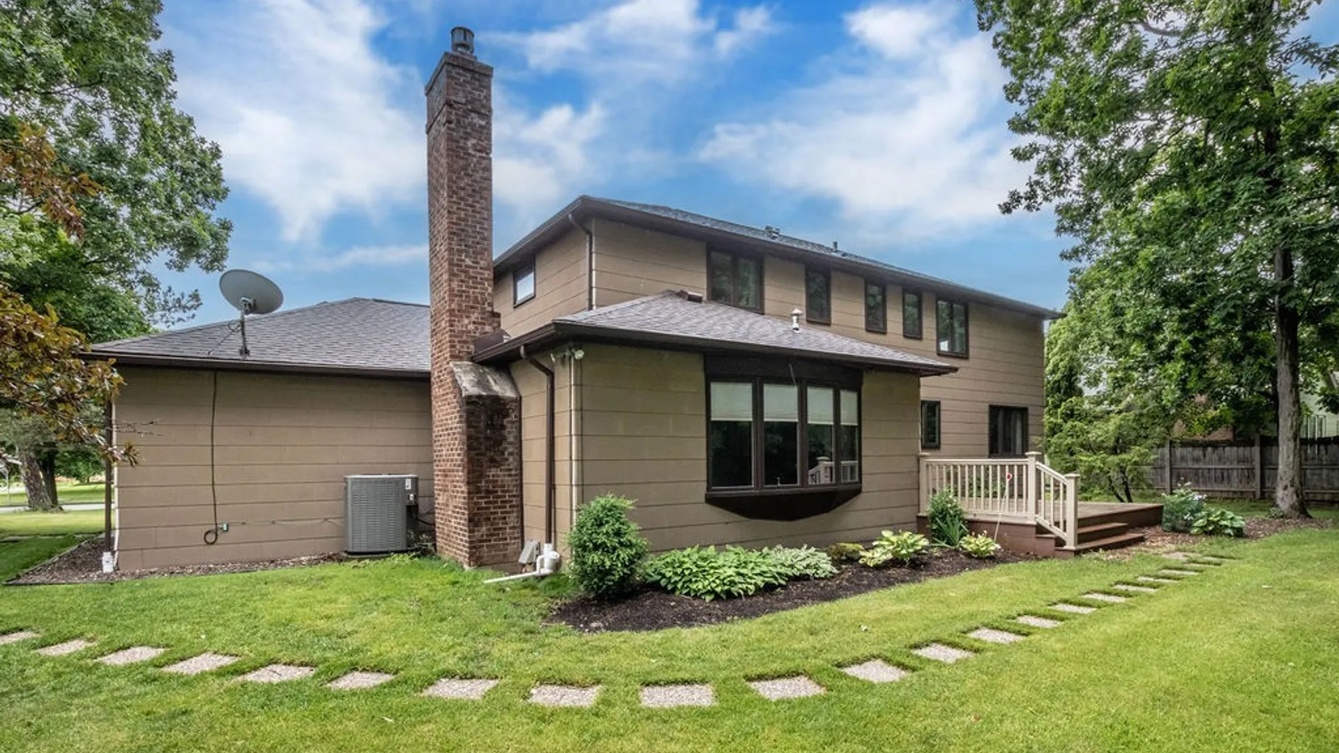 Property at 47 Woodstock Road, Grand Island, NY 14072 7