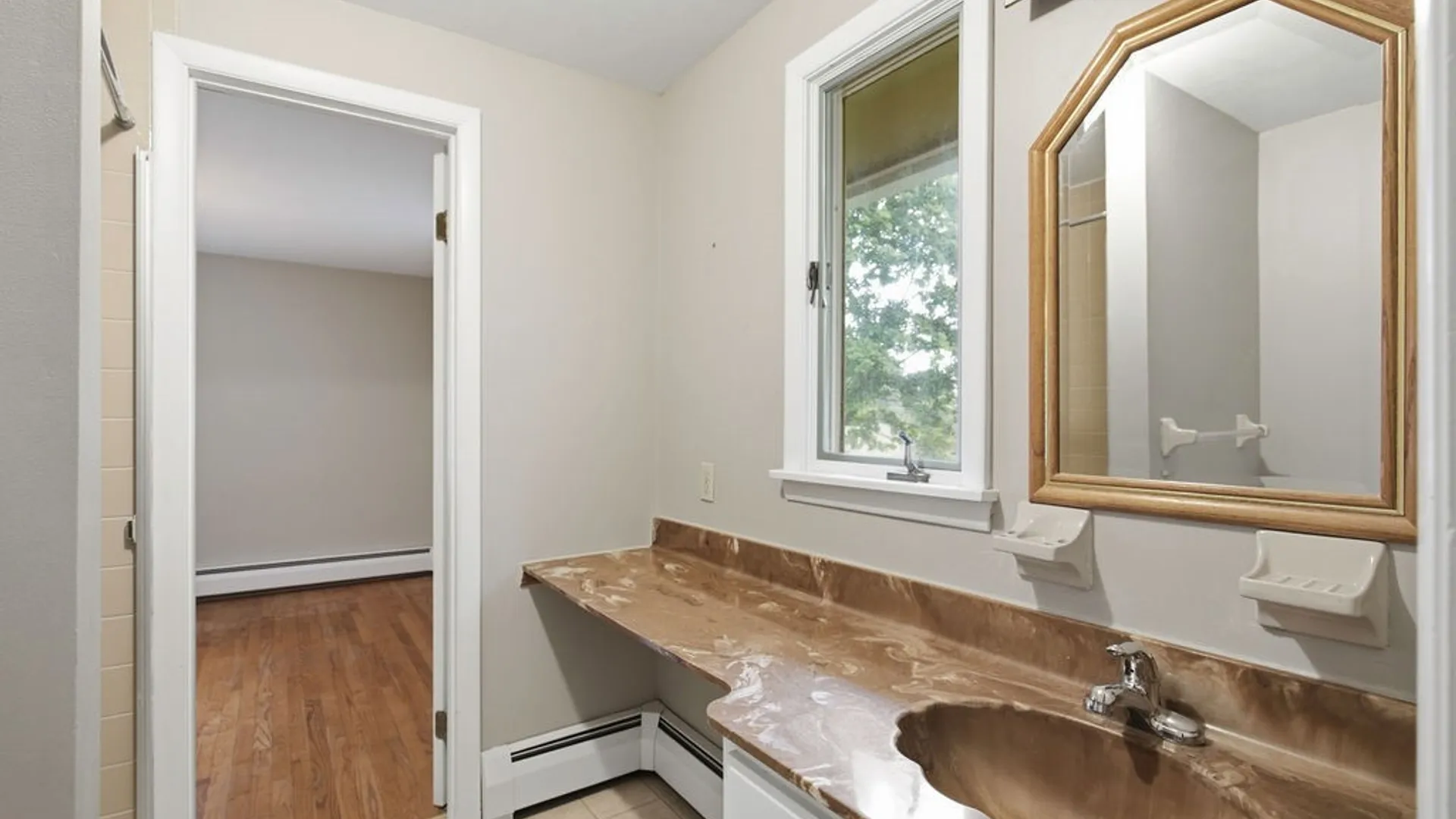 Property at 13 Green Fir Circle, Camillus, NY 13219 25
