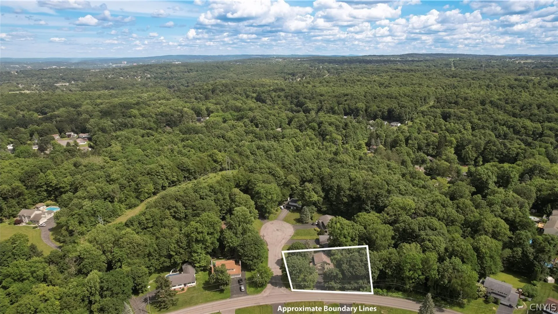 Property at 13 Green Fir Circle, Camillus, NY 13219 45