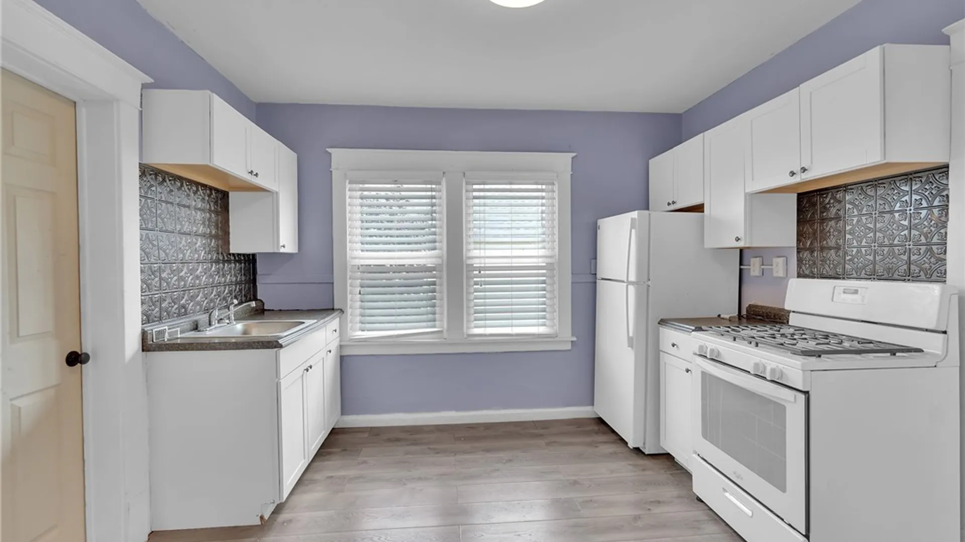 Property at 239 Roesch Avenue, Buffalo, NY 14207 28