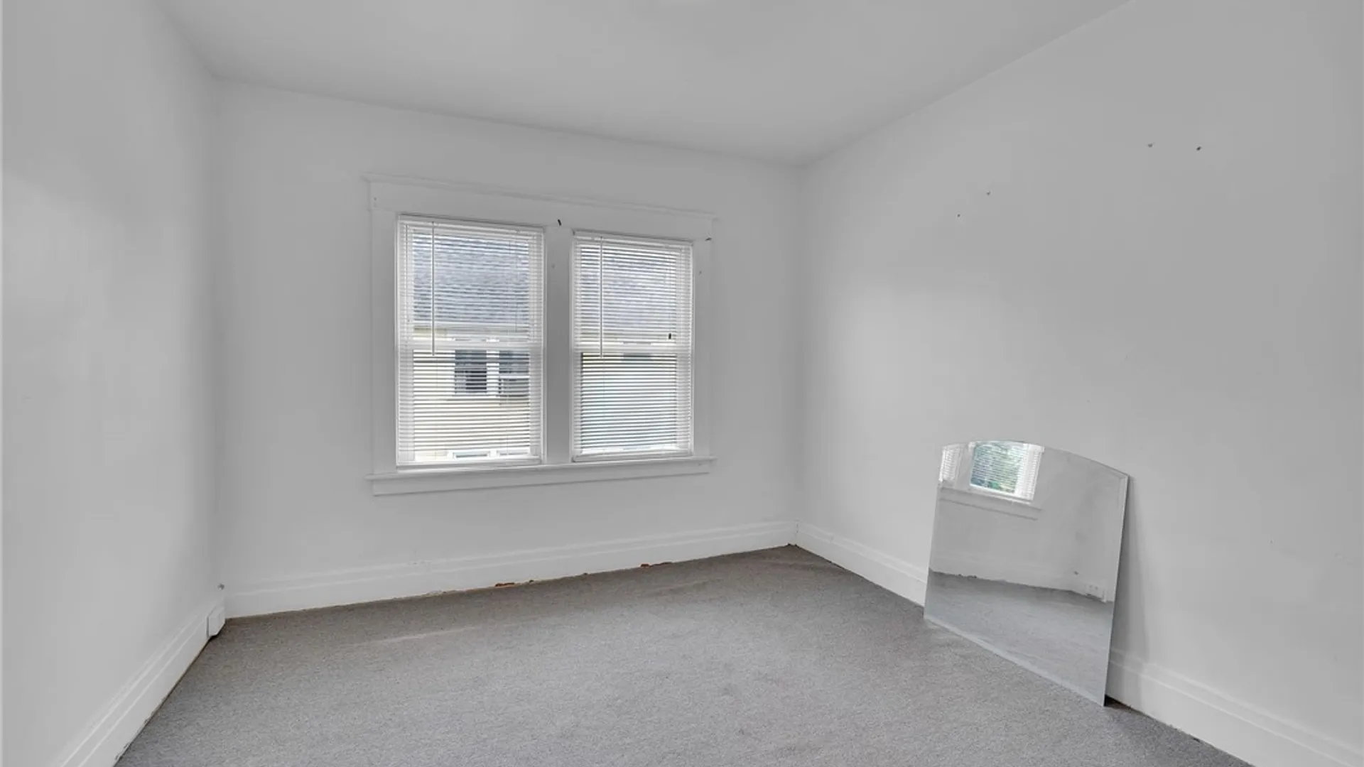 Property at 239 Roesch Avenue, Buffalo, NY 14207 31