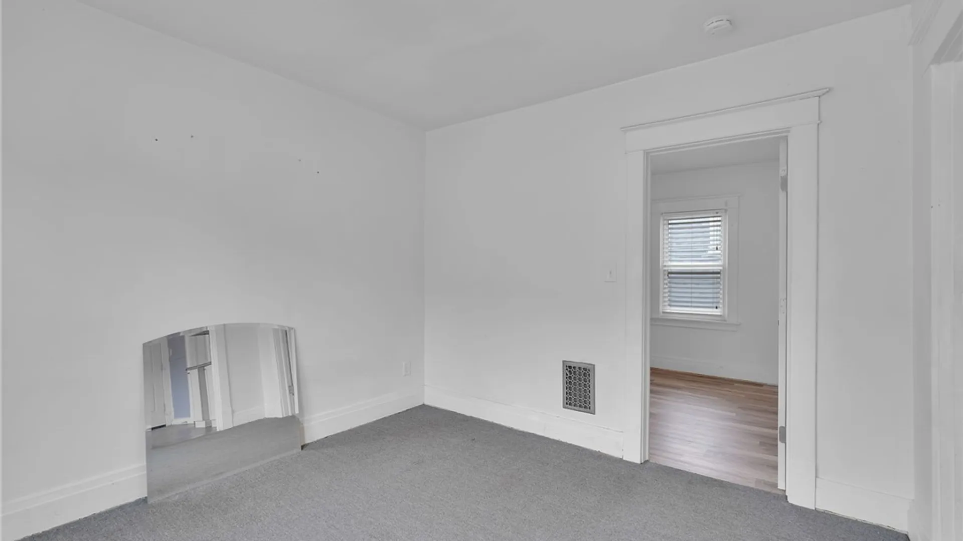 Property at 239 Roesch Avenue, Buffalo, NY 14207 32
