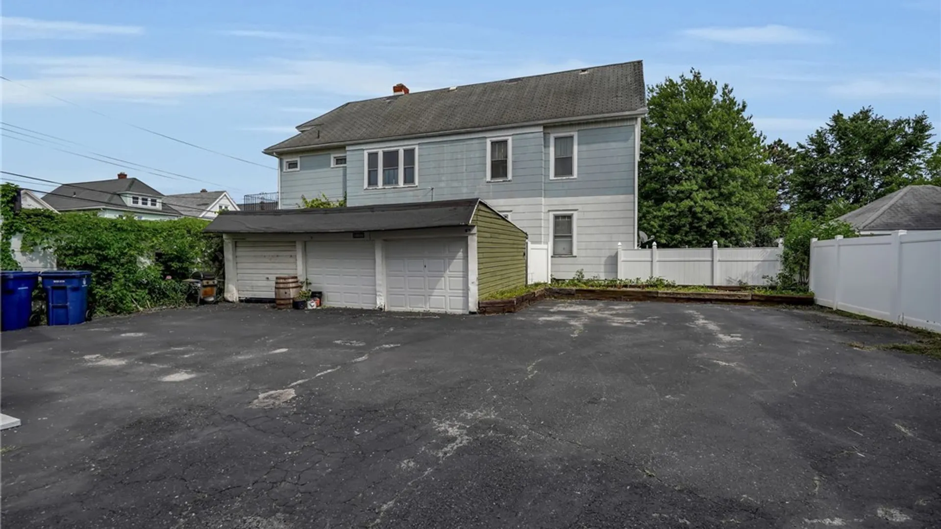 Property at 239 Roesch Avenue, Buffalo, NY 14207 41