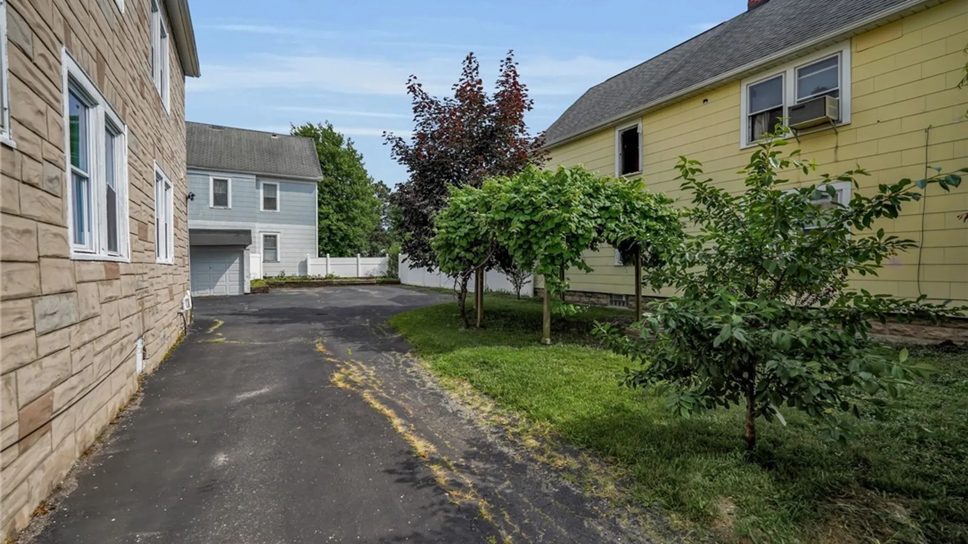 Property at 239 Roesch Avenue, Buffalo, NY 14207 43