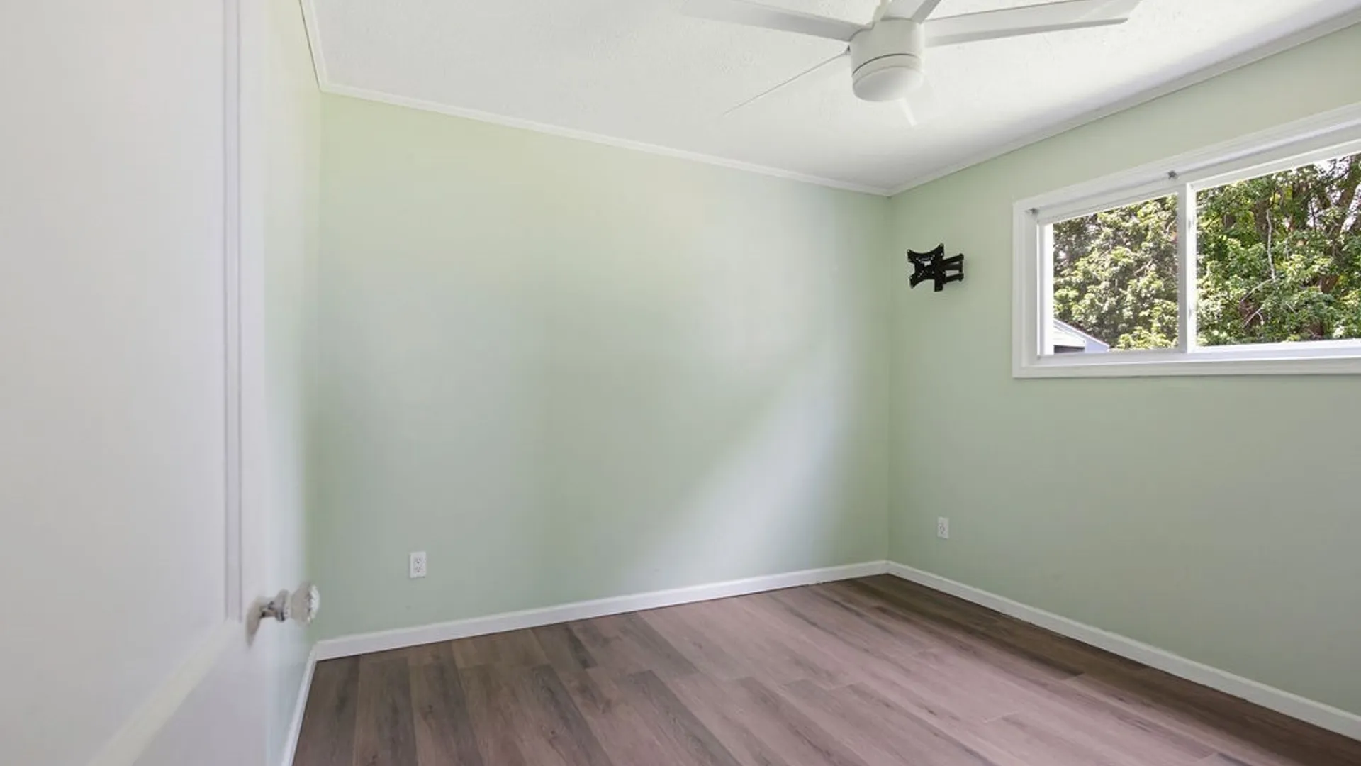 Property at 113 Kearney Avenue, Salina, NY 13088 11