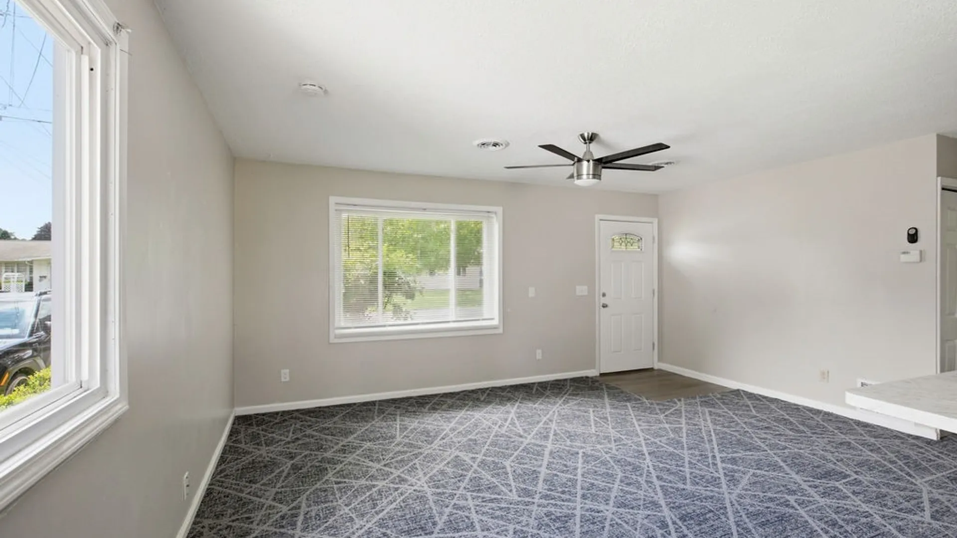 Property at 113 Kearney Avenue, Salina, NY 13088 6