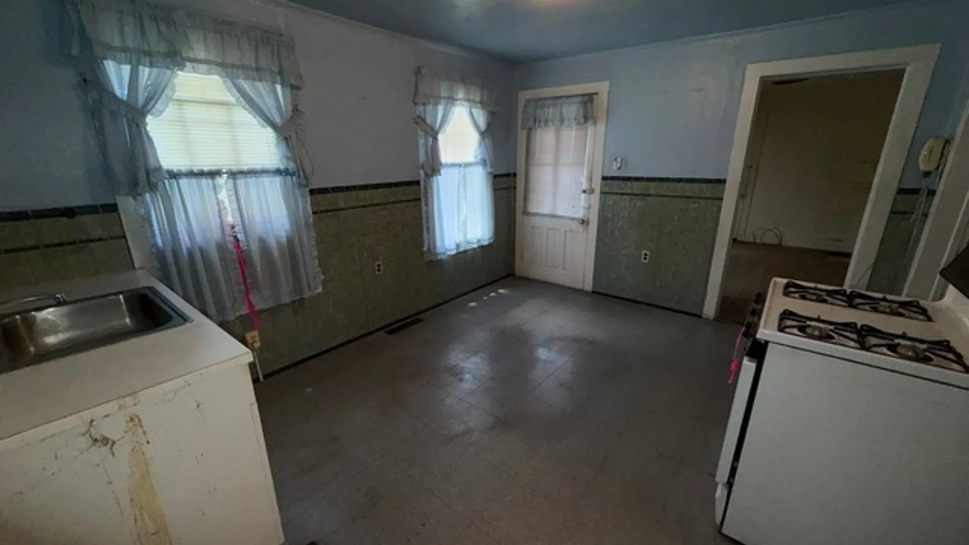 Property at 418 Roberts Street, Rome, NY 13440 9