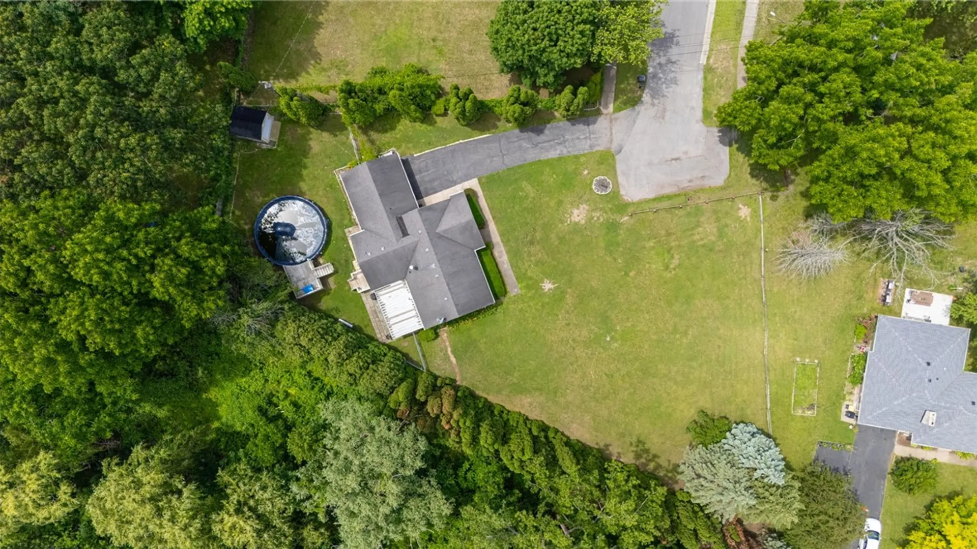 Property at 10 Mascot Drive, Greece, NY 14626 22