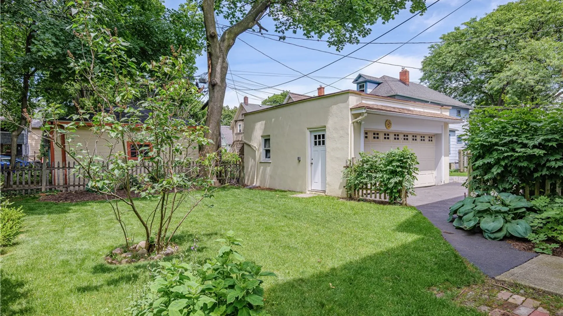 Property at 556 Harvard St, Rochester, NY 14607 46