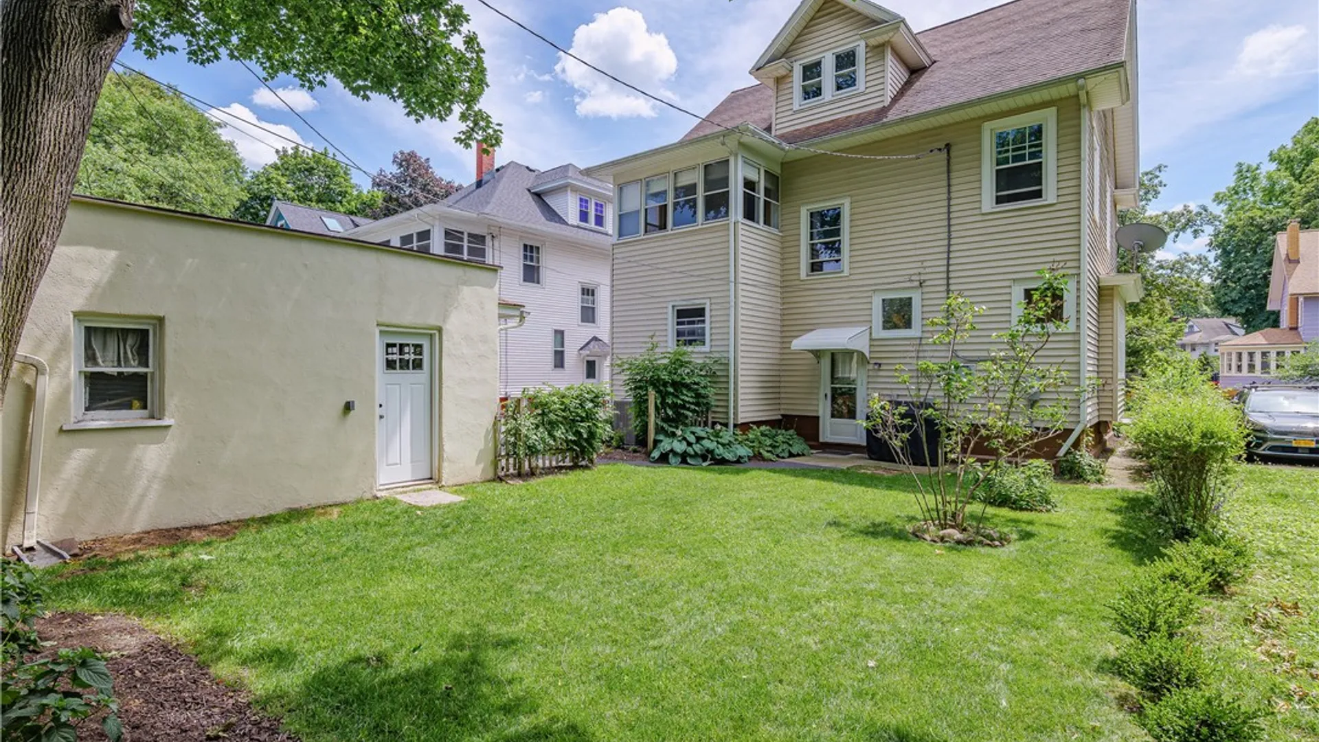 Property at 556 Harvard St, Rochester, NY 14607 47