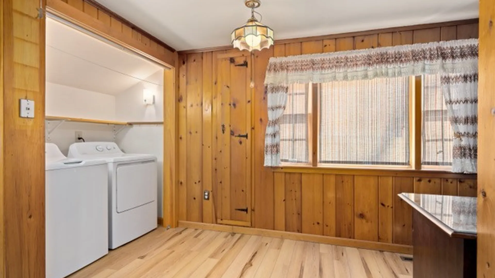 Property at 164 Bennett Road, Camillus, NY 13031 14