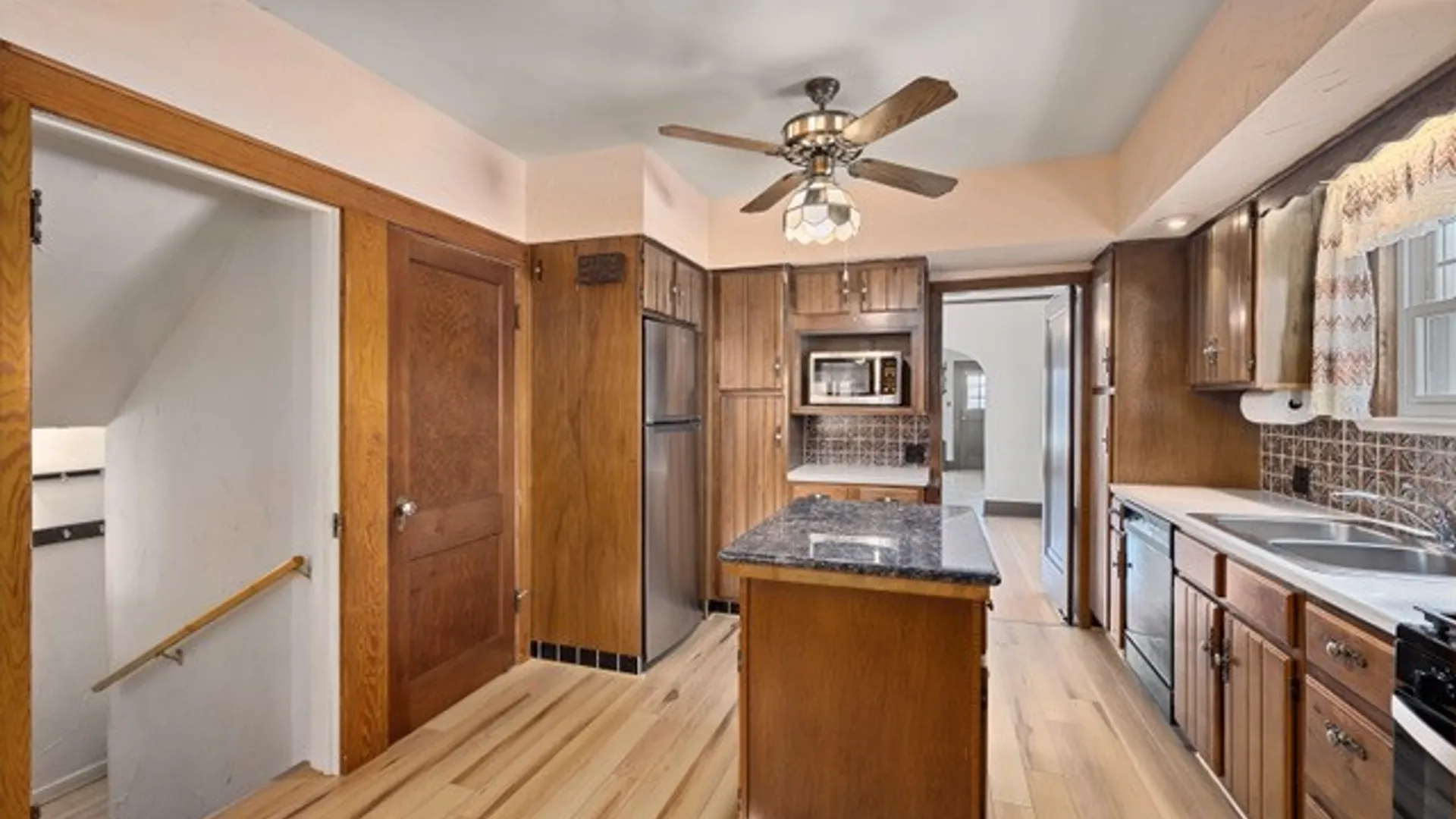 Property at 164 Bennett Road, Camillus, NY 13031 15
