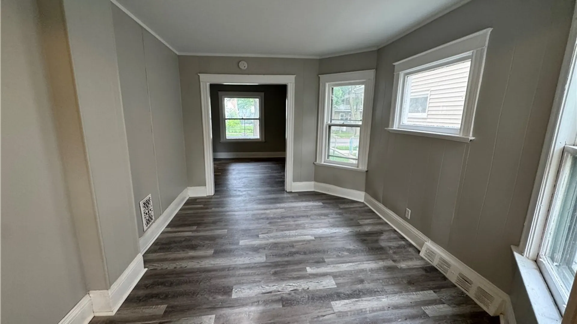 Property at 444 26th Street, Niagara Falls, NY 14303 6