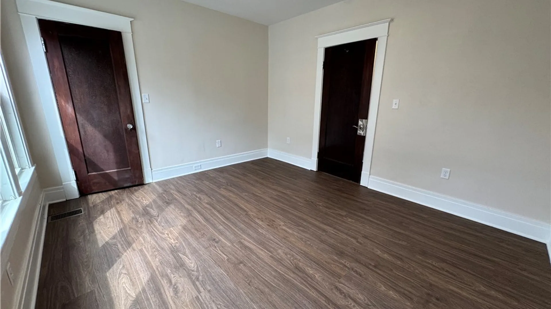 Property at 95 W Humboldt Parkway, Buffalo, NY 14214 10