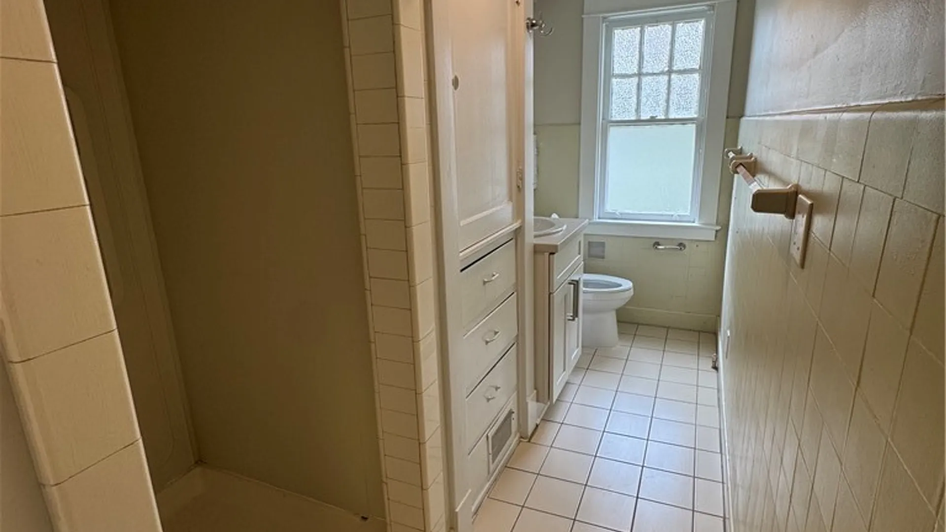 Property at 95 W Humboldt Parkway, Buffalo, NY 14214 11
